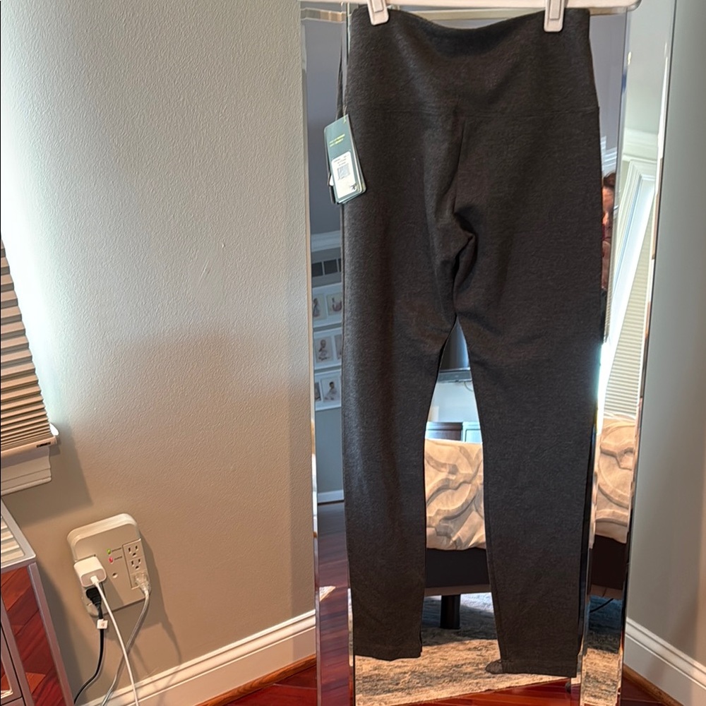 Lysse Women's Heather Gray Pants NWT - Picture 4 of 4